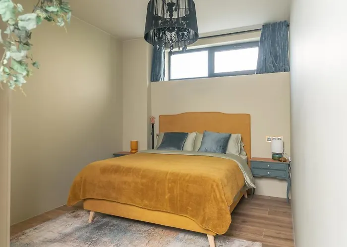 La Amistad サンタンデール