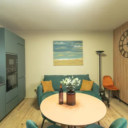Helena Muza Apartment